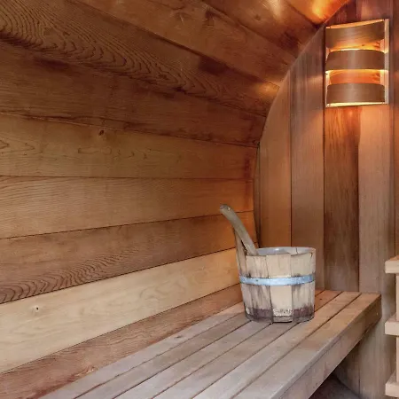 Cozy Holiday In With Sauna 펜션 *